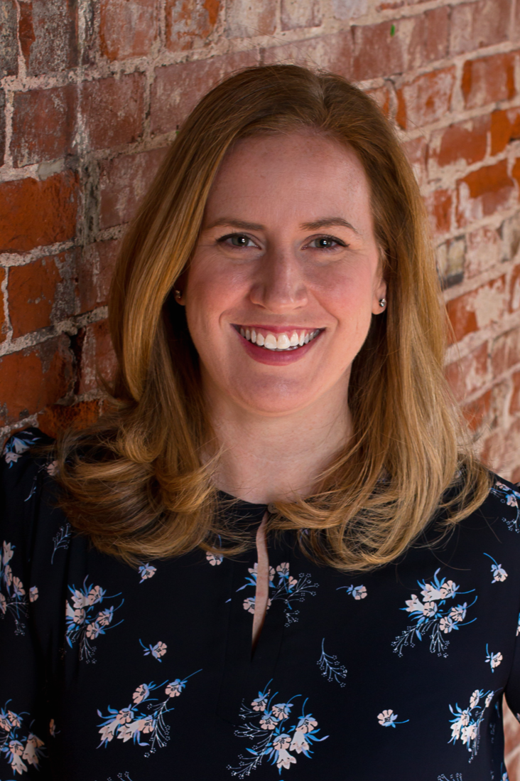 caitlinheadshot-illinois-state-veterinary-medical-association